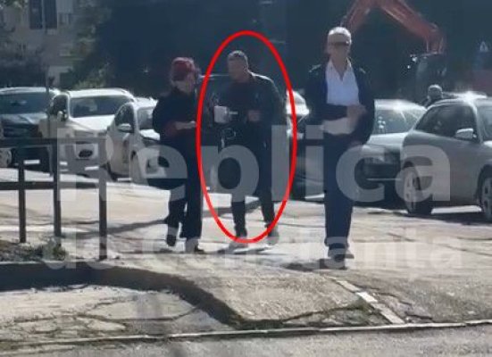 Frumusețe și multă prostie! Iluzia de a deveni manechin celebru costă 200 de lei, la Constanța. Video