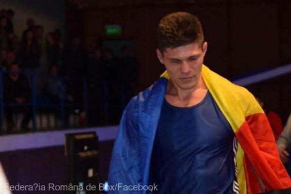 Box: Andrei Arădoaie, calificat în optimile turneului preolimpic de la Bangkok