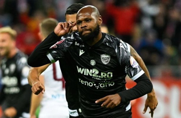Atacantul Abdallah (Dinamo), suspendat şase meciuri de Comisia de Disciplină a FRF