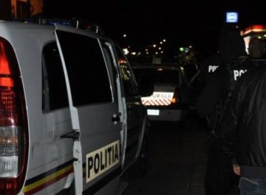 Condamnat fugar, oprit de polițiști cu focuri de armă