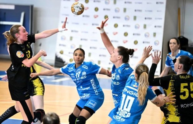 CSM Bucureşti a cucerit al şaptelea titlu de campioană a României la handbal feminin