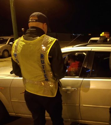 Acțiune a polițiștilor în Cogealac: Un șofer a fost prins că circula fără permis 