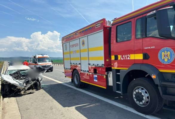 Un bărbat de 35 de ani a murit după ce s-a ciocnit cu o autoutilitară pe A3