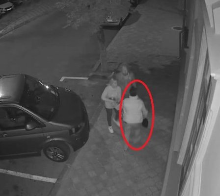 Momentul în care primarul din Cernavodă este agresat pe stradă, surprins de camerele de supraveghere. Video