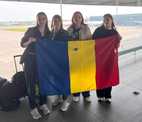 România, reprezentată de elevele Liceului „Lazăr Edeleanu”, în Martinica