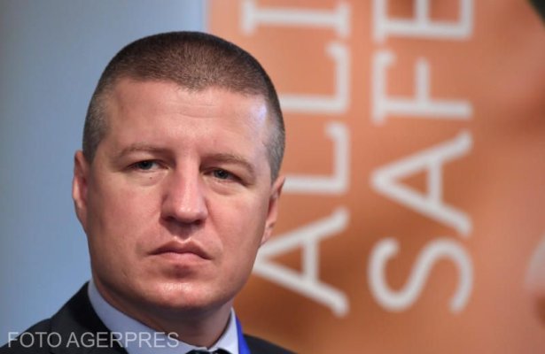Cristian Bizadea, adjunctul şefului SRI, se pensionează la 48 de ani