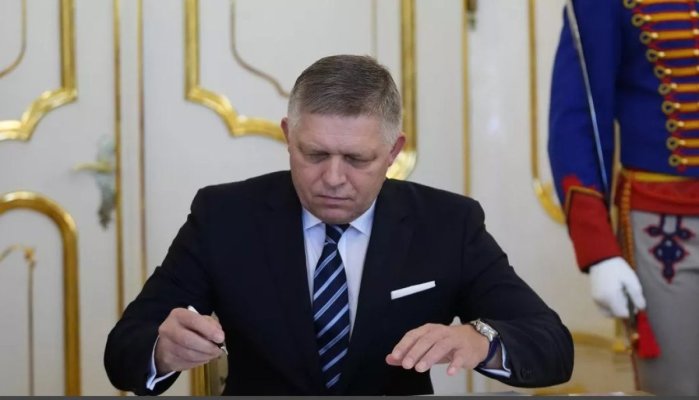 Premierul Slovaciei a fost împușcat, presupusul agresor a fost arestat de polițiști! Video