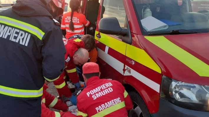 O femeie a fost lovită de o mașină, în Năvodari