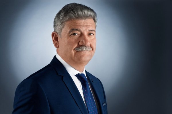 Europarlamentarul PNL Mircea Hava se implică în alegerile din Capitală și dă exemplul de la Alba