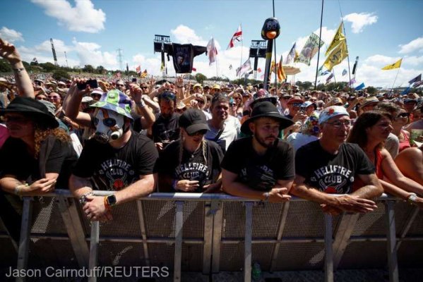 Festivalul Glastonbury şi-a deschis porţile; Dua Lipa, Coldplay şi Shania Twain, printre capetele de afiş