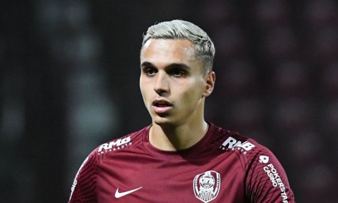 Fotbal: FC Rapid l-a transferat pe fundaşul Cristian Manea