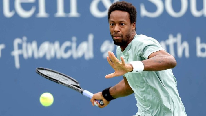 Tenis: Monfils l-a învins pe Thiem în primul tur la Mallorca
