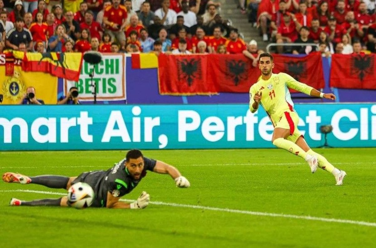 Fotbal - EURO 2024: Spania a castigat Grupa B cu maximum de puncte dupa 1-0 cu Albania Fotbal - EURO 2024: Spania a castigat Grupa B cu maximum de puncte dupa 1-0 cu Albania
