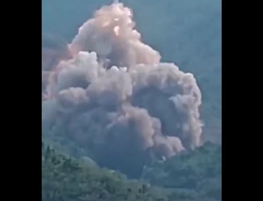 O rachetă aflată în teste s-a prăbușit în centrul Chinei. Video