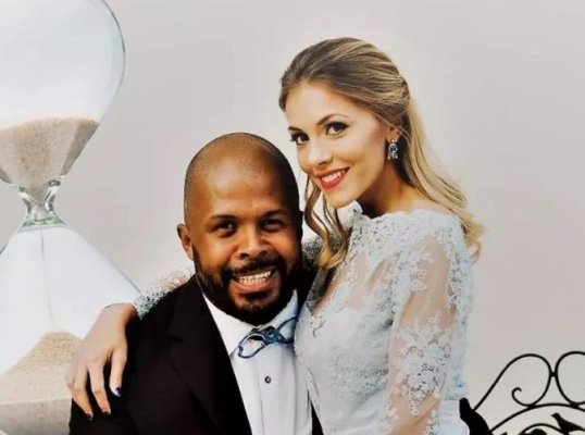 Andreea și Cabral Ibacka au decis să își vândă casa de la mare. Ce planuri de viitor au