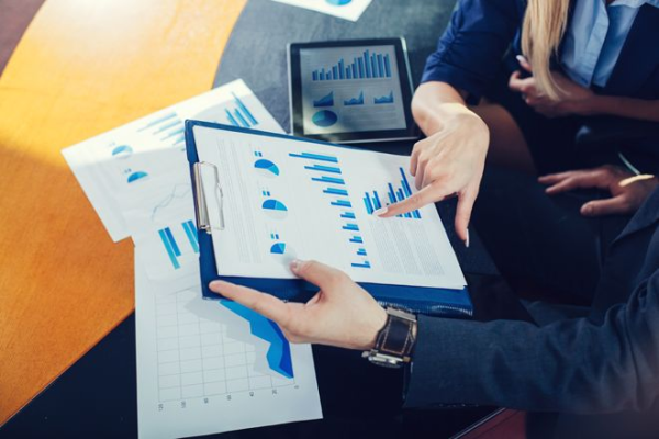 Alegerile din SUA vor avea un impact direct asupra peisajului economic global