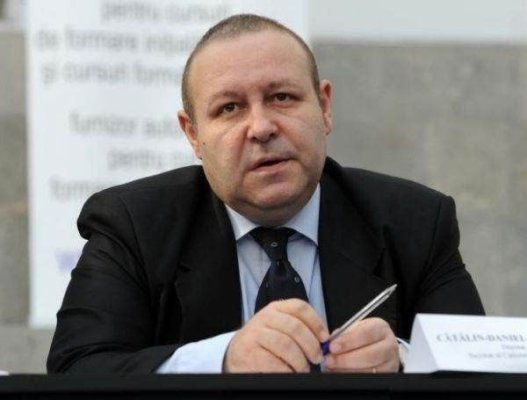 Daniel Fenechiu: „Nu știu dacă Ciolacu ar avea vreo șansă în fața lui Georgescu“