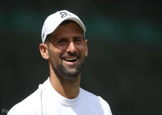 Unchiul lui Novak Djolovici a fost ales preşedinte al Federaţiei Sârbe de Tenis