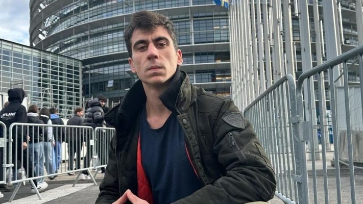 Un youtuber de 24 de ani are șansa să prindă un loc în Parlamentul European
