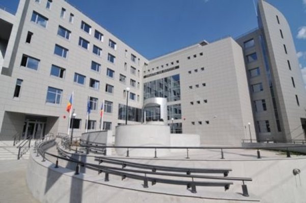 Avocatul Sebastian Felecanu, acuzat că şi-a omorât concubina însărcinată, condamnat la 23 de ani de închisoare