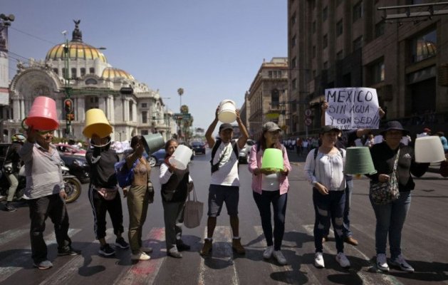 Criza de la granița SUA-Mexic de care nu vorbește nimeni