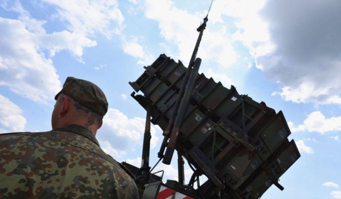 România nu poate da sistemul Patriot Ucrainei, potrivit analizei MApN
