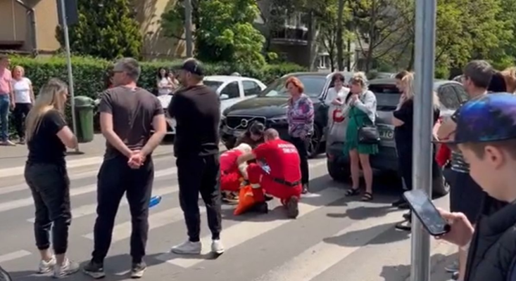 Un șofer beat a lovit o fată de 12 ani pe trecerea de pietoni apoi a mai provocat alte două accidente