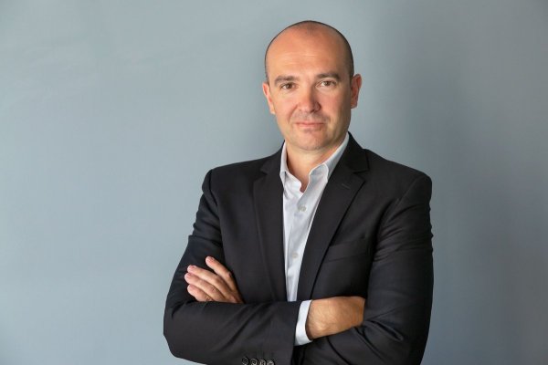 Valuri de deșeuri nereciclate pe litoralul românesc