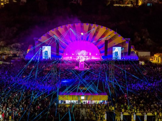 Prima zi a festivalului Neversea a fost un succes