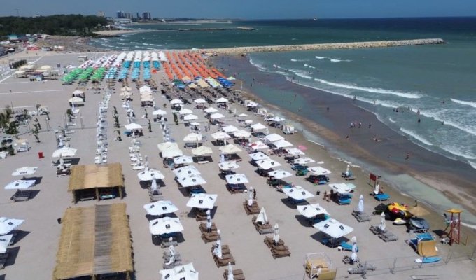 Lărgirea plajelor din Riviera Sud, o oază perfectă pentru familii și copii. Video