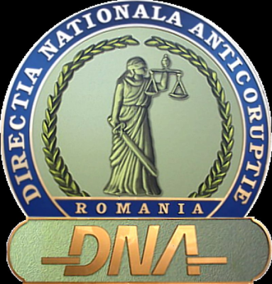 Managerul interimar și cinci angajați ai Spitalului din Rădăuți, reținuți de DNA pentru corupție