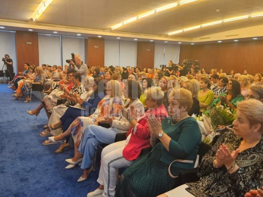 Stroe: Trebuie să dăm tot ce e mai bun din noi pentru ca președintele nostru să fie președintele României. Video