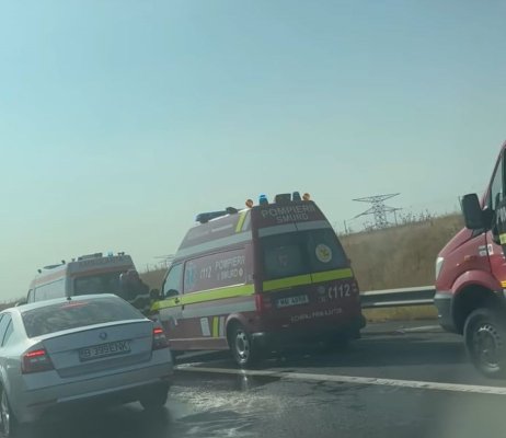 Carambol între 5 mașini, pe Autostrada Soarelui: 18 persoane au fost implicate în accident