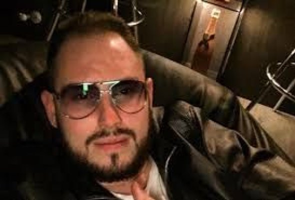 Moartea influencerului Andrei Versace, tratată ca fiind suspectă