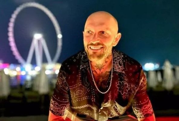 Bordea marchează o nouă etapă cu un alt tatuaj, dar nu renunță la fosta soție