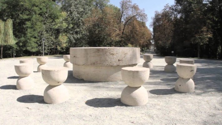 Ansamblul Monumental „Calea Eroilor“ și Frontierele Imperiului Roman - Dacia au fost înscrise în Lista  Patrimoniului Mondial UNESCO