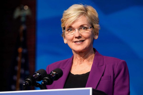 Ministrul american al Energiei: Noua energie nucleară poate fi parte din viitorul Ucrainei