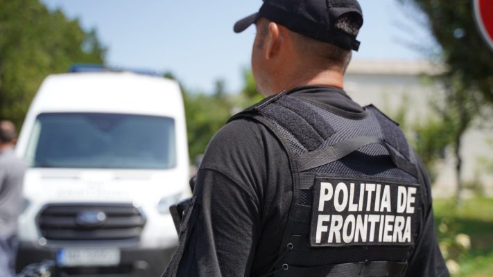 Haine contrafăcute în valoare de 70.000 lei, confiscate în PTF Vama Veche