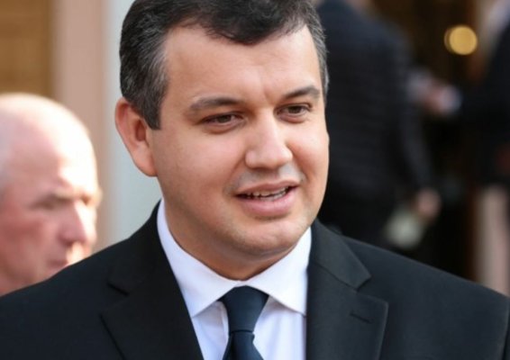 Primul mesaj al lui Eugen Tomac, politicianul considerat favorit pentru funcția de premier: „Țara are nevoie de guvern“