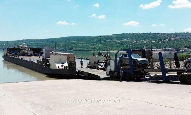 Se suspendă temporar transportul cu feribotul prin Vama Bechet