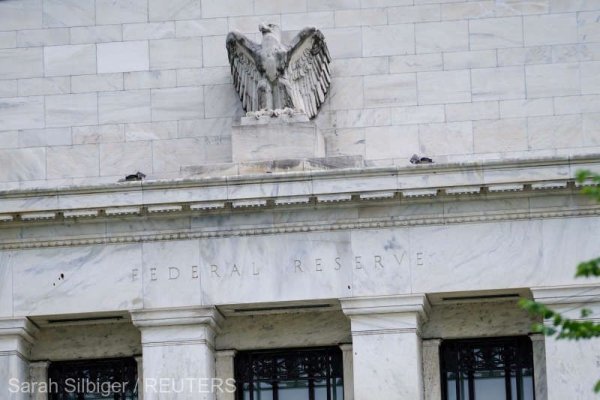 SUA: Fed nu modifică dobânda; indică o posibilă reducere în septembrie