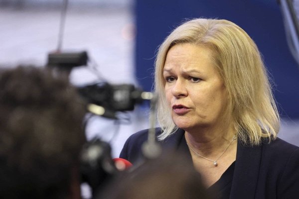 Germania doreşte să menţină controalele la frontieră pentru a combate imigraţia ilegală