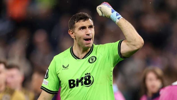Fotbal: Portarul argentinian Emiliano Martinez şi-a prelungit contractul cu Aston Villa