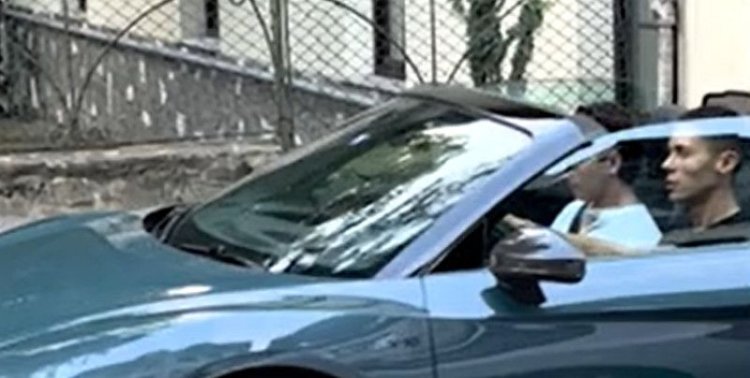 David Popovici, la volanul unei mașini de patru ori mai scumpă decât cele primite de la Ion Țiriac