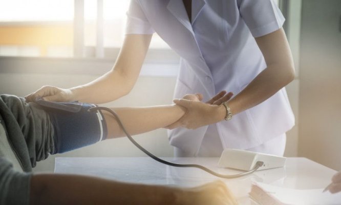 Federaţia Solidaritatea Sanitară, nemulţumită de scăderea calităţii formării profesionale furnizate de şcolile postliceale sanitare