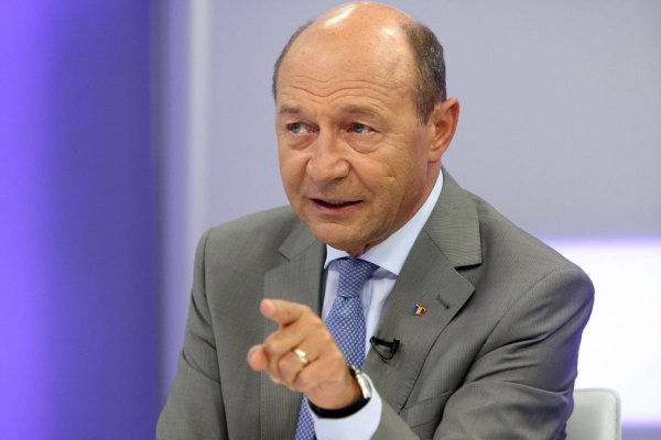 Cerere fulger către Traian Băsescu: Veniți să-i luați la palme, pe Geoană și Antonescu!