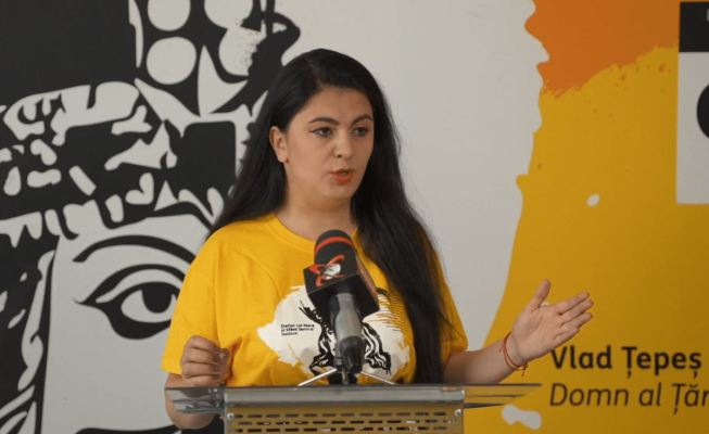 Georgiana Teodorescu, AUR: Îi solicităm preşedintelui Iohannis să îl retragă de urgenţă pe Adrian Glugă din funcţie