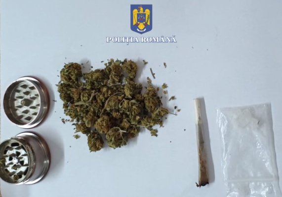 Polițiștii au identificat persoane consumând substanțe interzise în Vama Veche