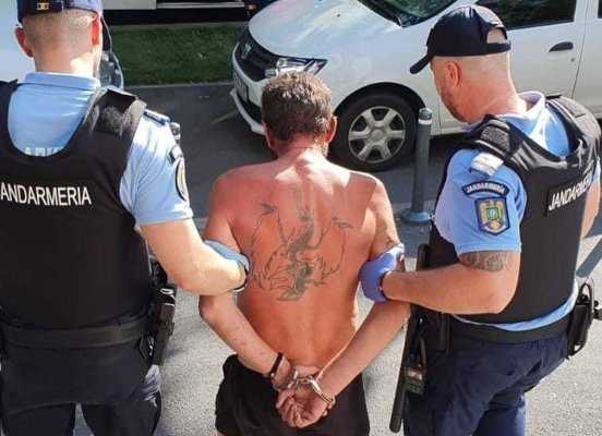 Un bărbat ameninţa trecătorii cu foarfeci şi o şurubelniţă, lângă Ambasada Franţei din Bucureşti