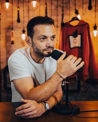 Mihai Morar prezintă „X Factor” la Antena 1: „Mă întorc după 13 ani”